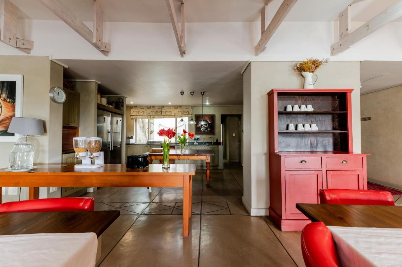Migdash Guesthouse Hartbeespoort Esterno foto