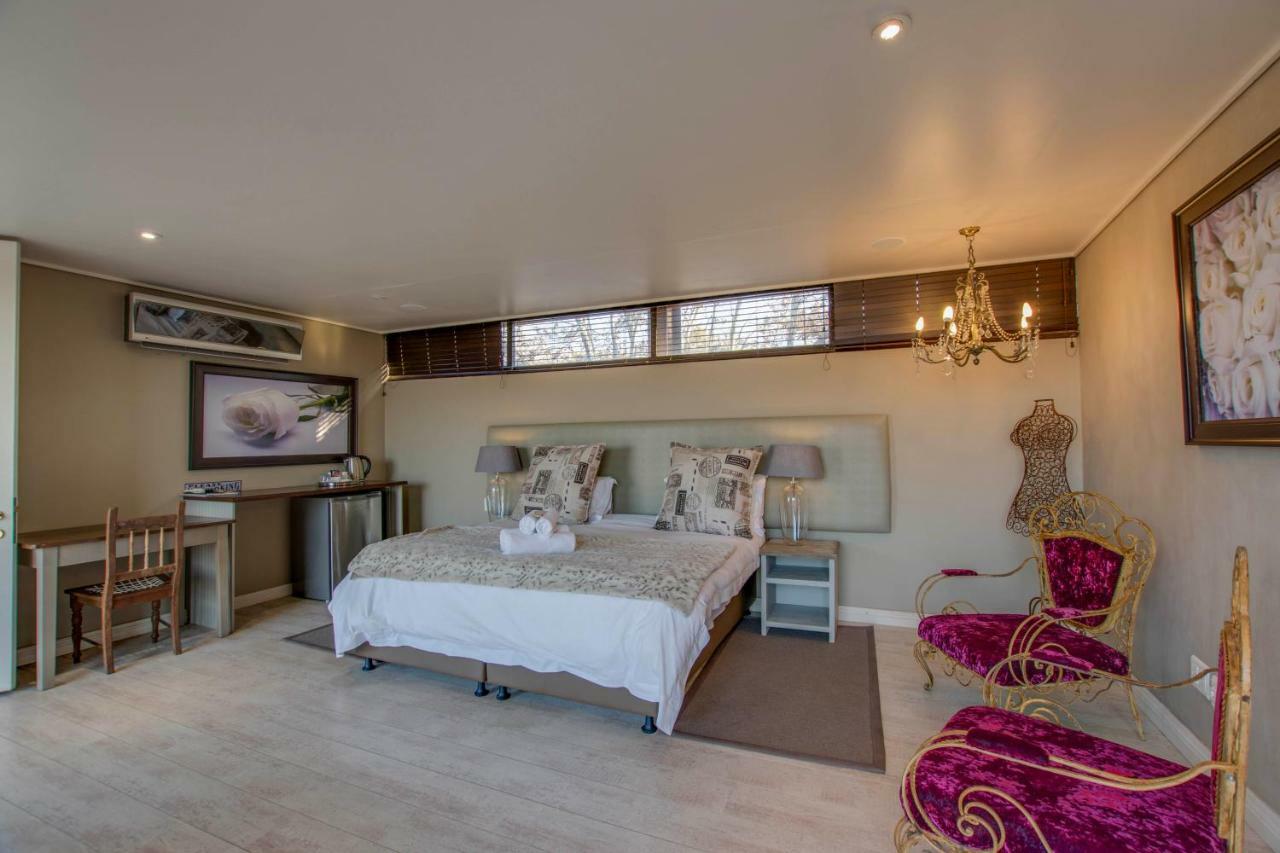 Migdash Guesthouse Hartbeespoort Esterno foto