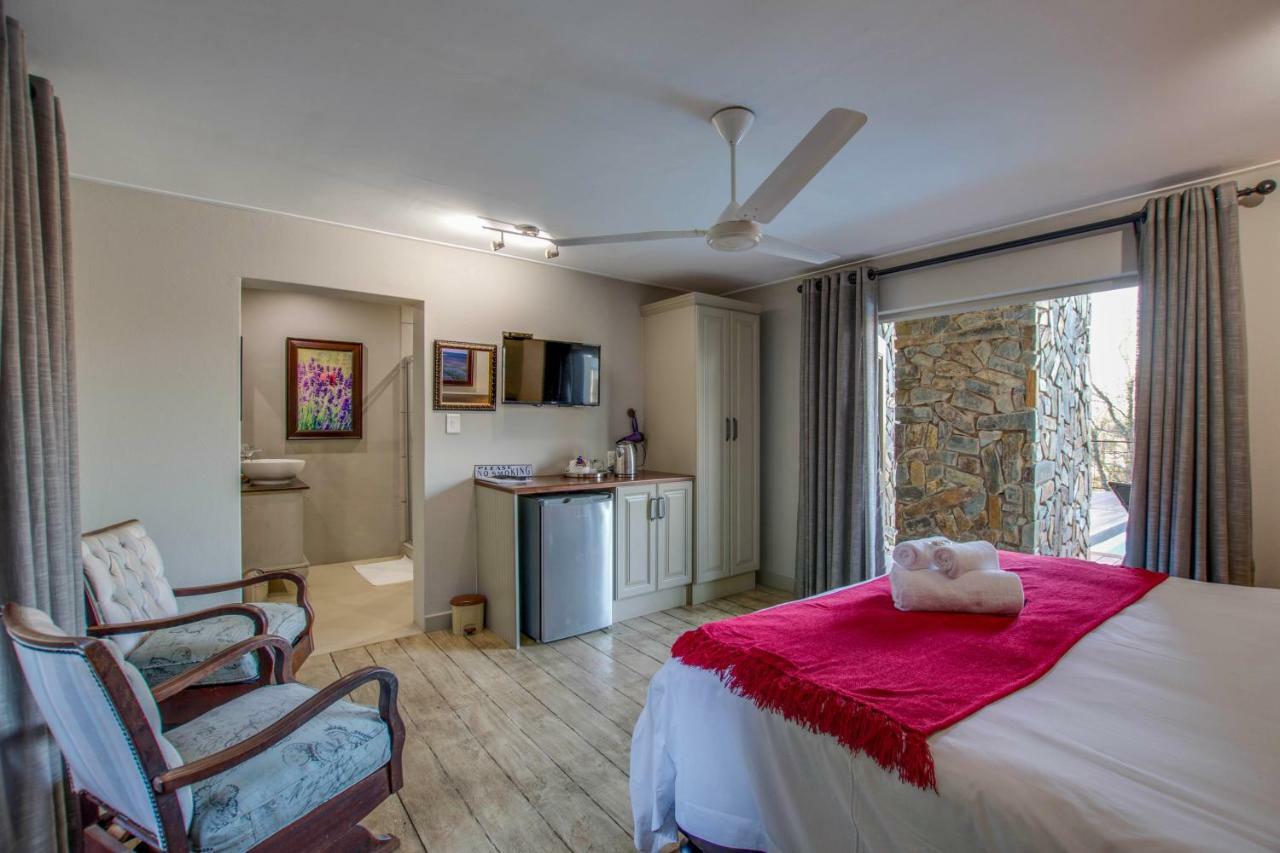Migdash Guesthouse Hartbeespoort Esterno foto